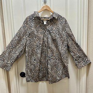 Chico's Women's NO Iron Cotton Tunic Top  Size 4 (XL) Cheetah Print Boho Chic